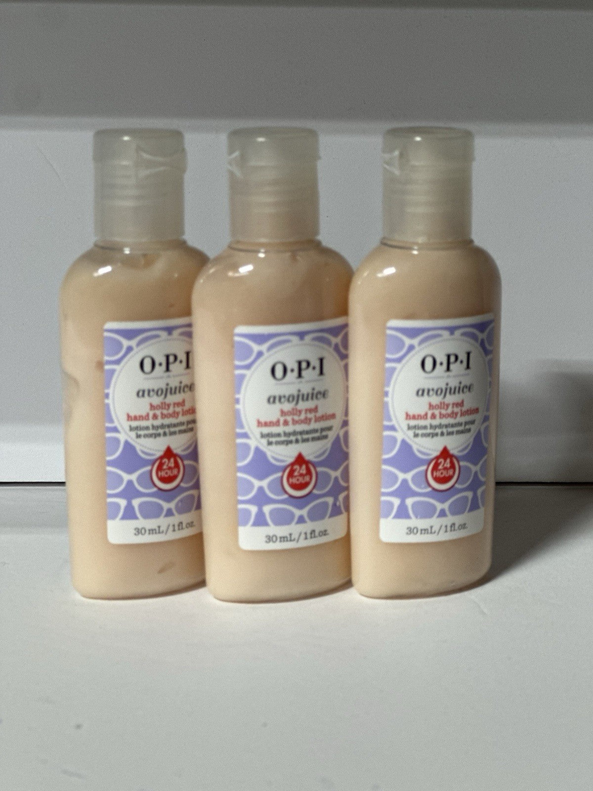 OPI - Avojuice / Holly RED  Hand&Body Lotion 3-PACK (3x 1 Fl. Oz.)