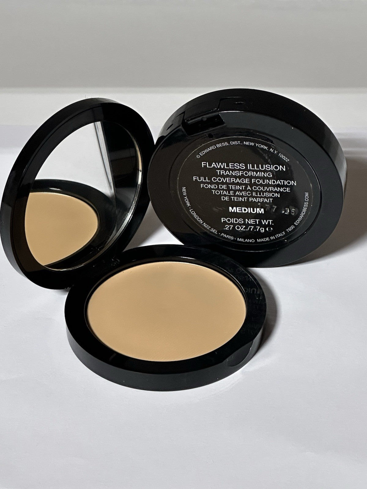 Edward Bess - Flawless Illusion Transforming Full Coverage Fundation / MEDIUM