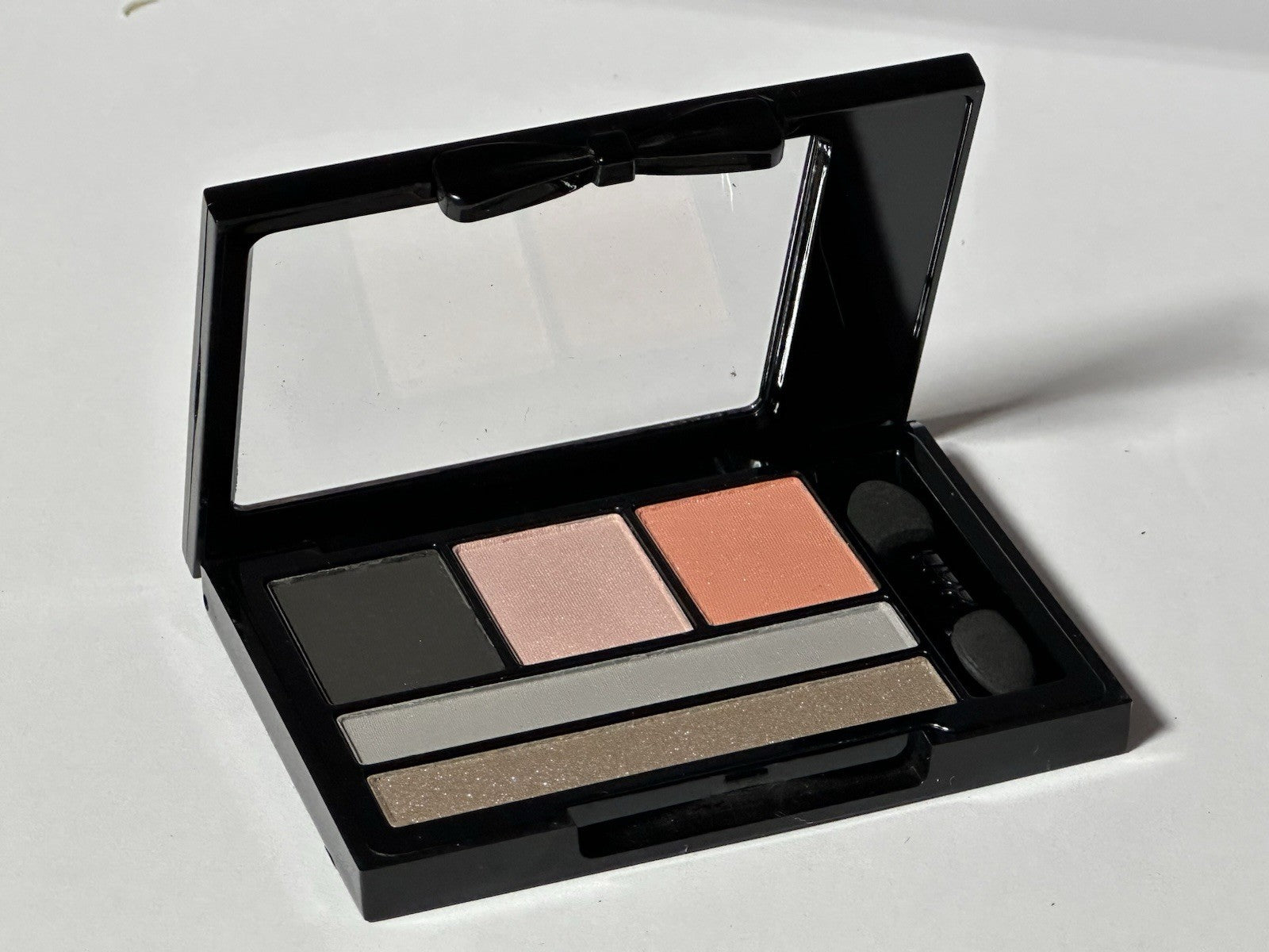 NYX - 5 Color Shadow Palette / CIAO BELLA / LIF 04