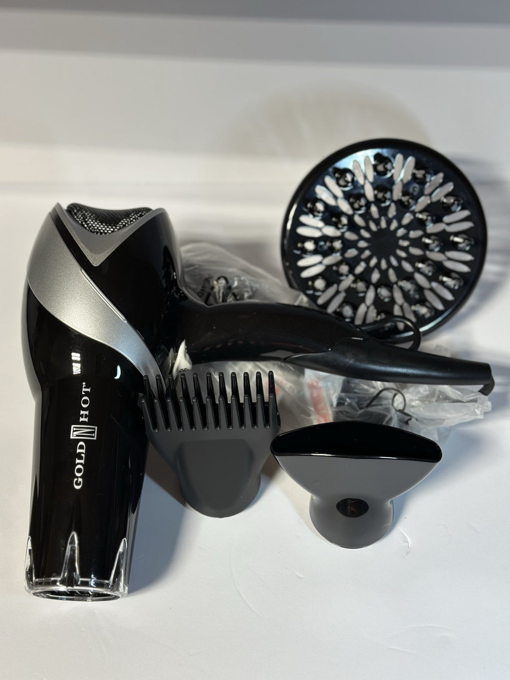 GOLD & HOT - Professional Infrared 1875 W Hair Dryer. IONIC TECHNOLOGY