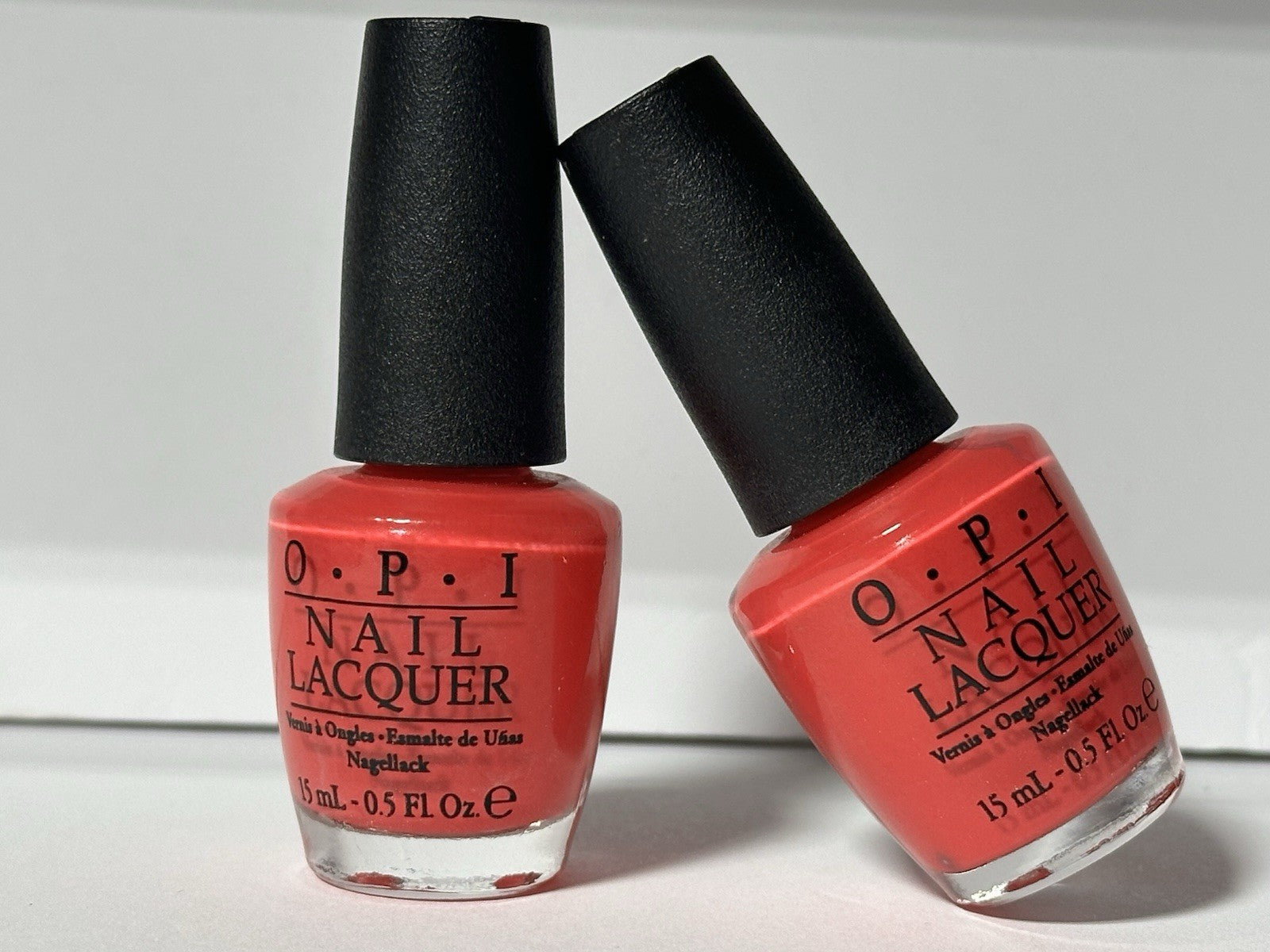OPI - A Definite Moust-Have / 2 Piece Set ( 2x 15 mL. )