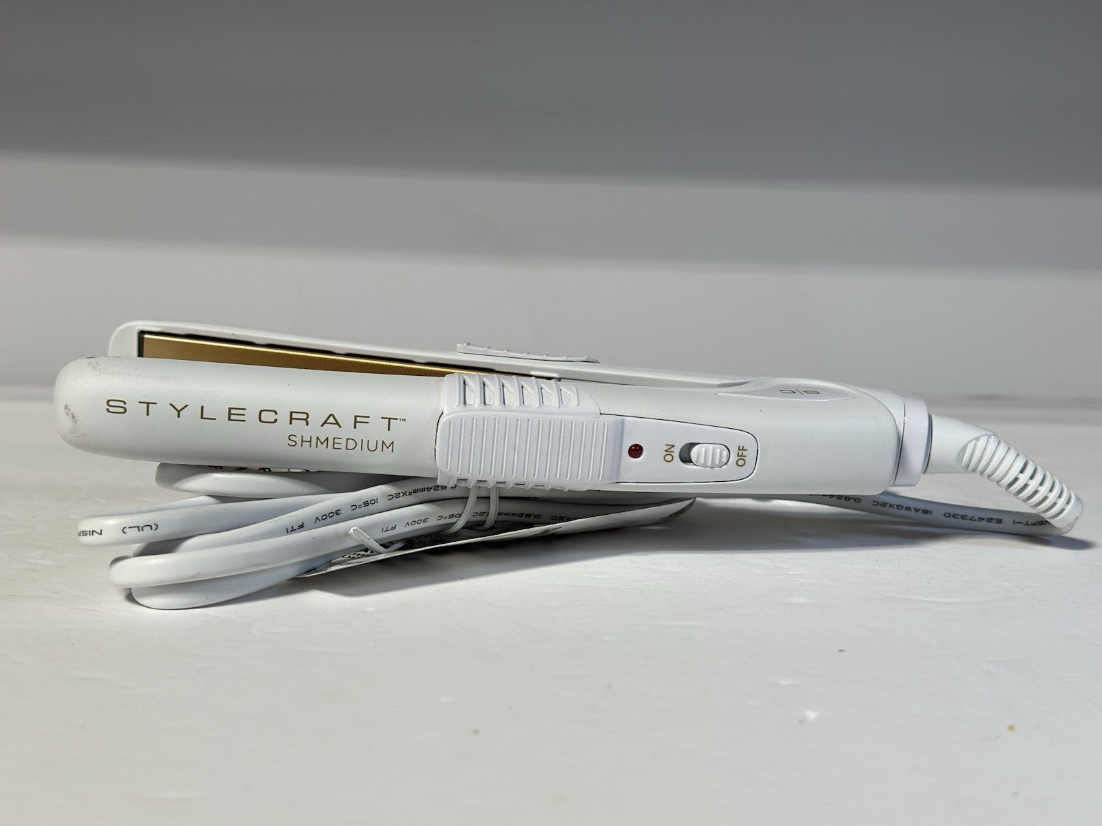 Stylecraft - SHMEDIUM Flat Iron / WHITE / SCSH58W