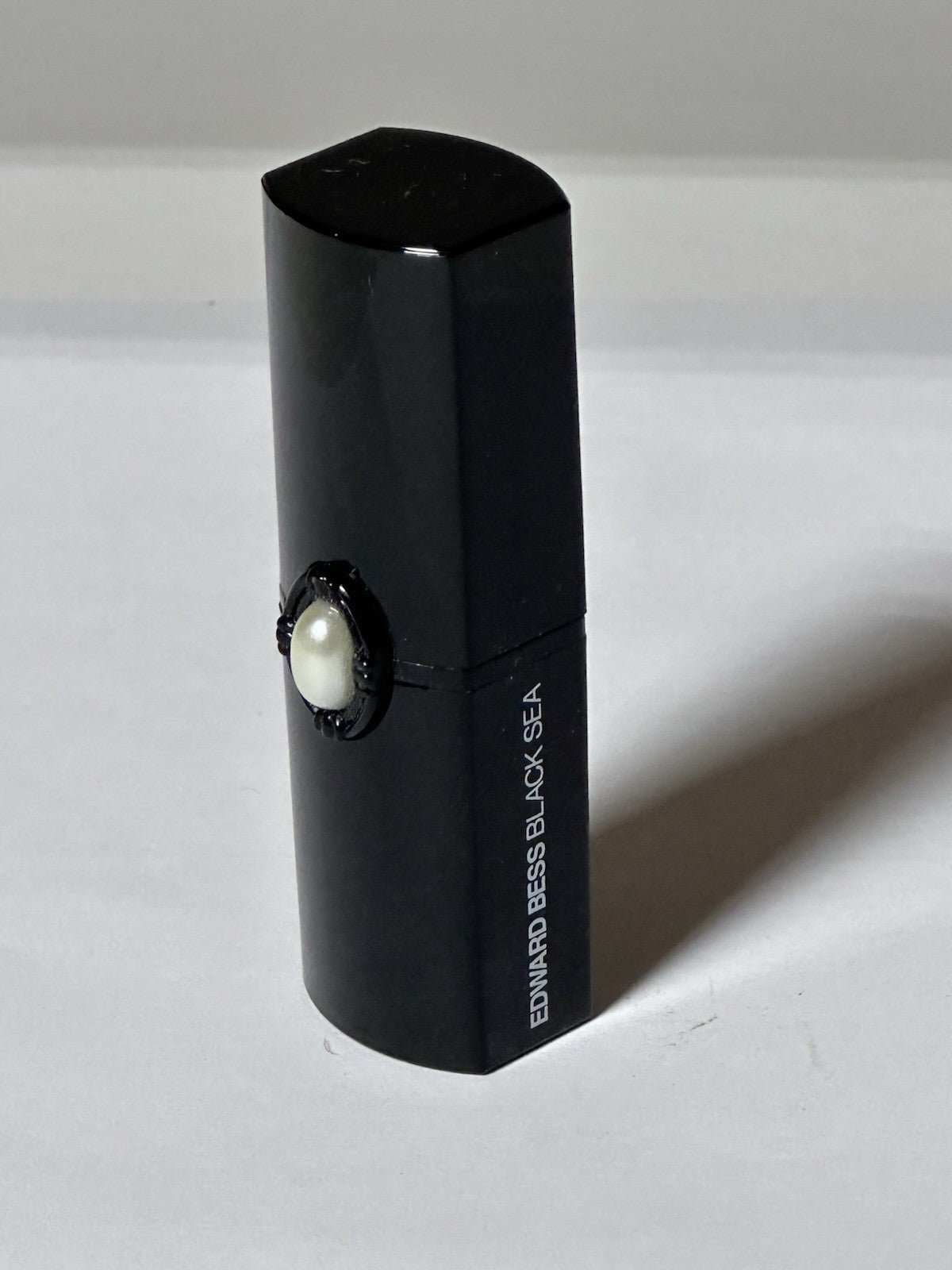 Edward Bess - Precious PEARL Undereye ILLUMINATOR