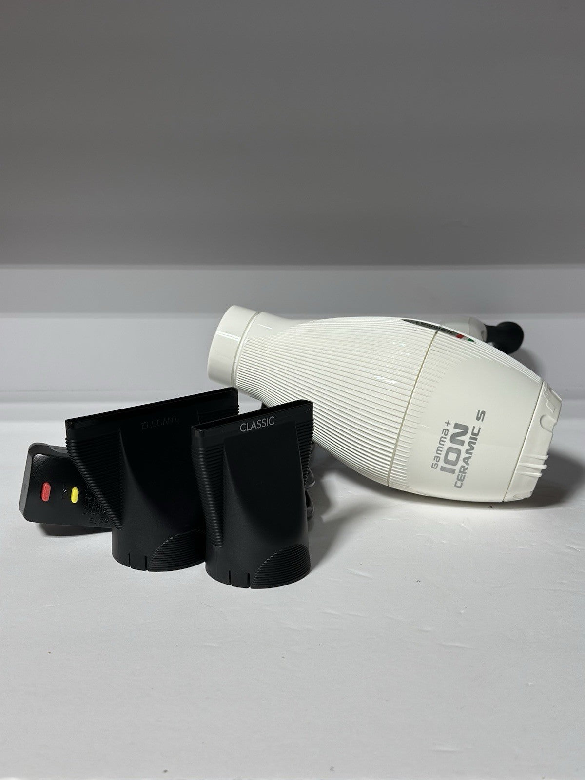 GAMMA + Ceramic S / Hair Dryer WHITE. HD-NA4021 / GPICSW / 1800-2100 W