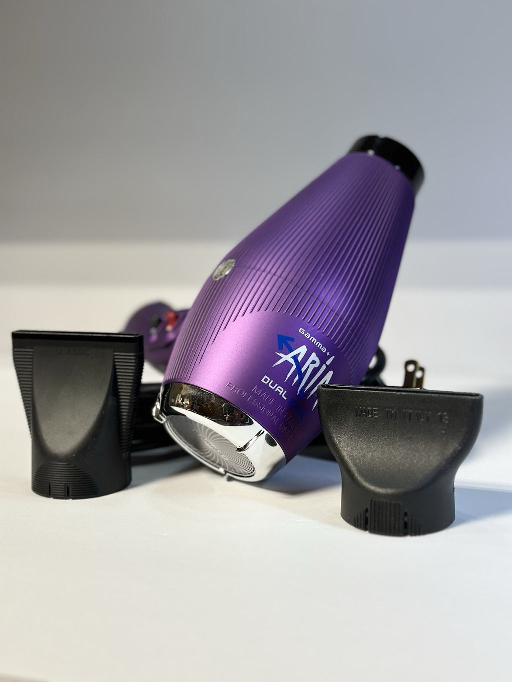 GAMMA+ Aria Dual Ionic Professional Ultralight Hair Dryer Matte Purple