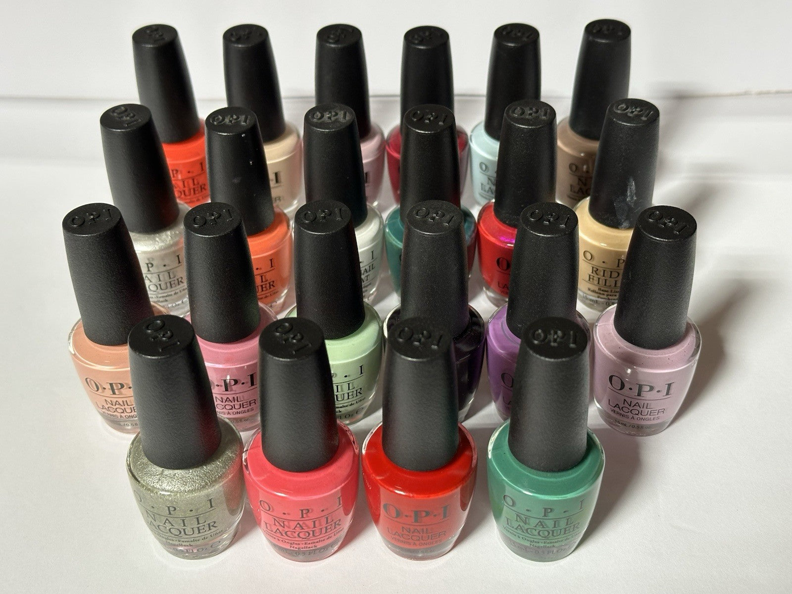 OPI - 22 Peaces Nail Polish bundle, Various Colors!!! Lot 4