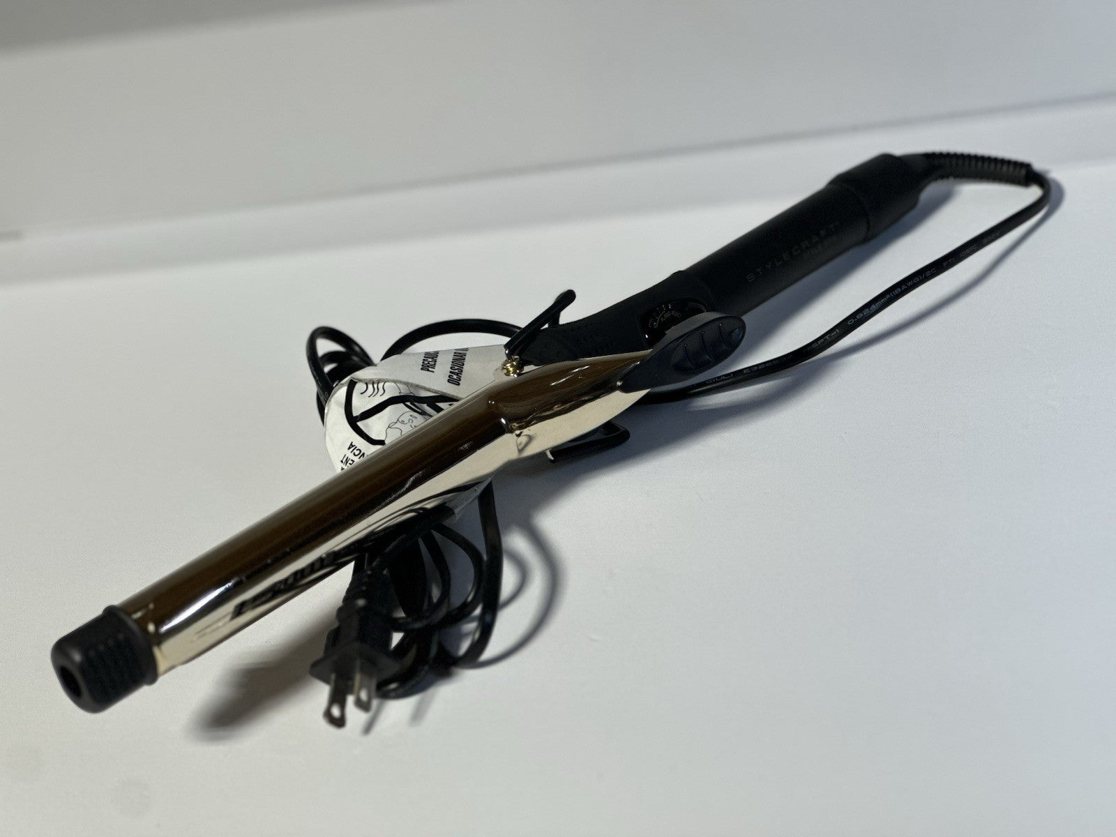 StyleCraft - Style Stick / CURLING IRON - Gold/Black. SCSS1 / TP111919