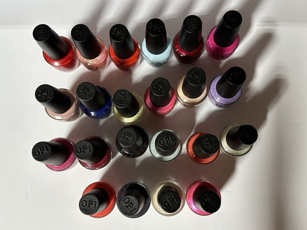 OPI - 22 Peaces Nail Polish bundle, Various Colors!!! Lot 3