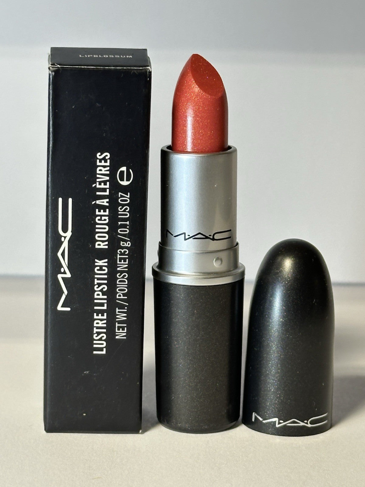 MAC - Luster Lipstick / LIPBLOSSUM.