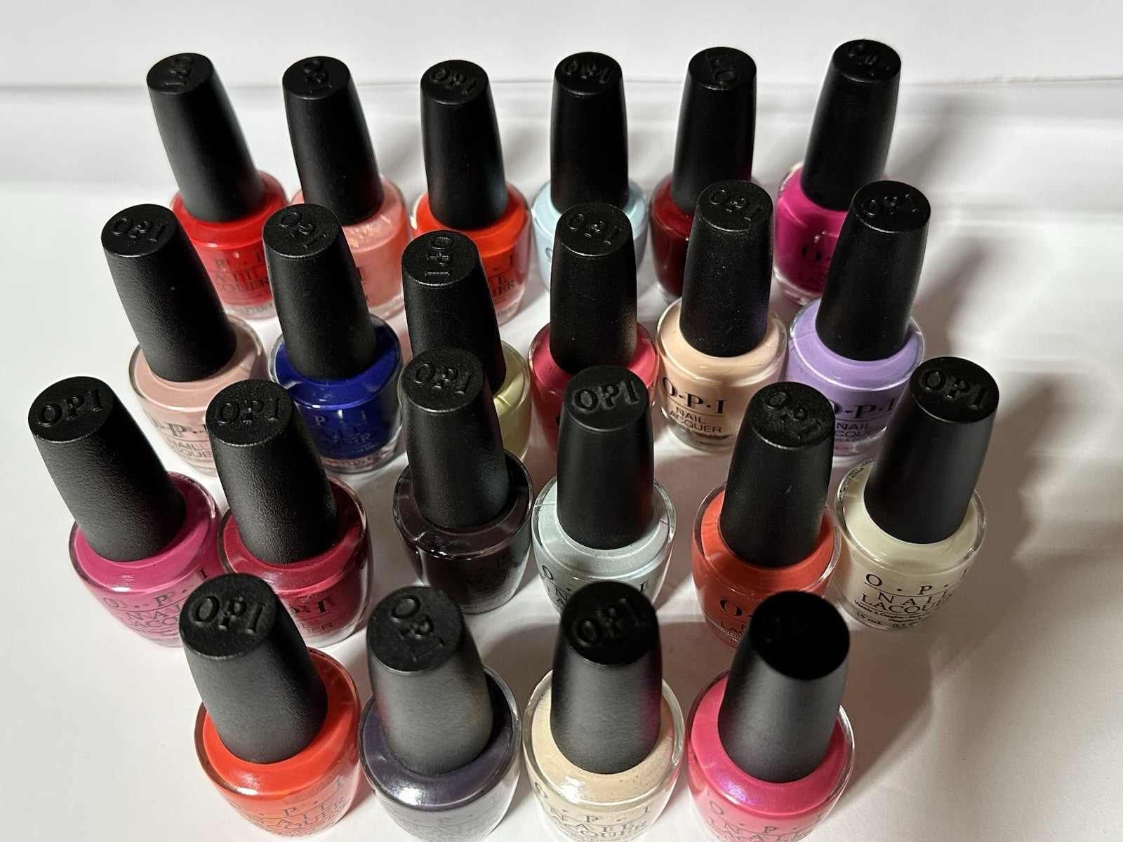 OPI - 22 Peaces Nail Polish bundle, Various Colors!!! Lot 3